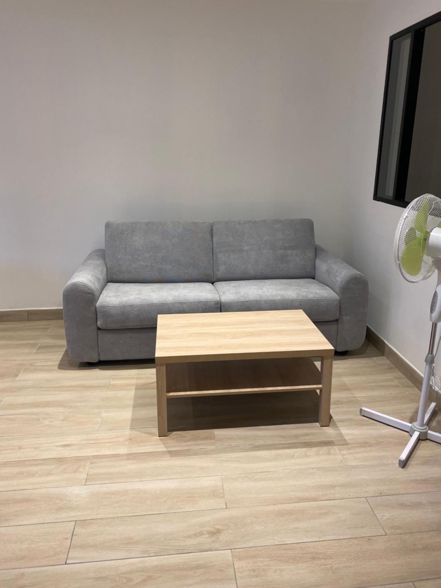 Appartement Ou Studio En Hyper Centre, Pour La Plage Et La Rue Pietonne Il Suffit De Traverser La Rue , Voir La Photo Principale أنديرنو لي بان المظهر الخارجي الصورة